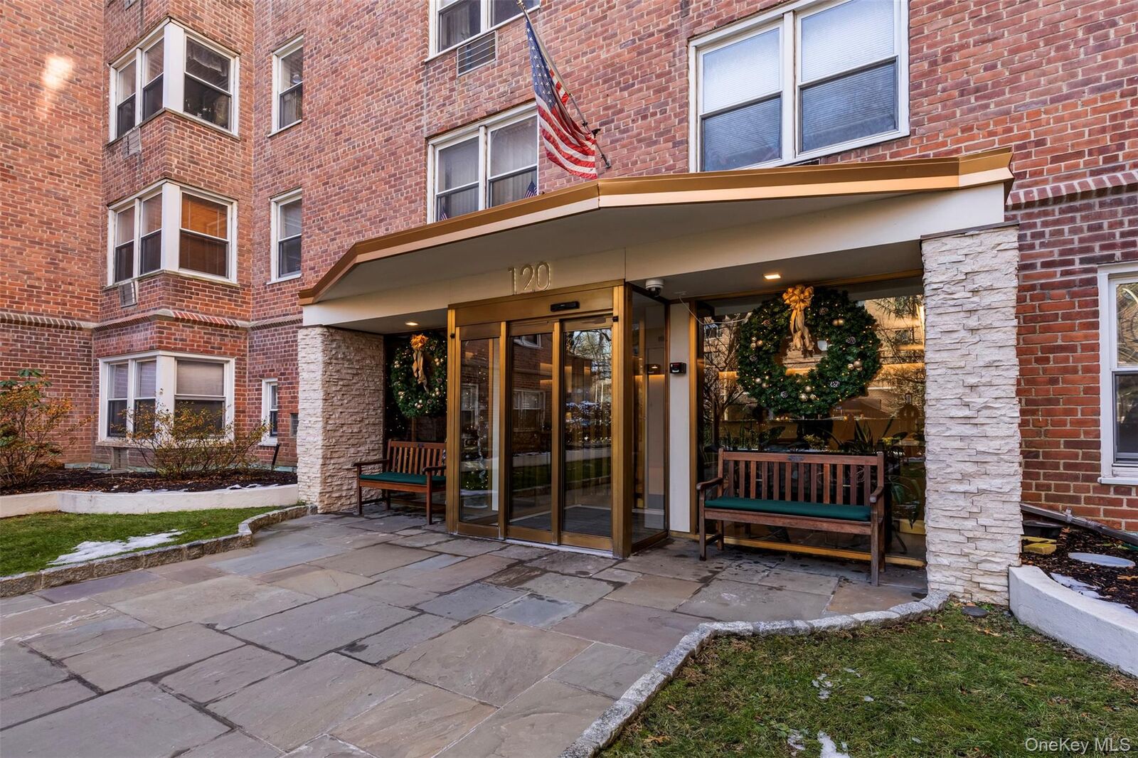 Property Photo:  120 East Hartsdale Avenue 3Q  NY 10530 