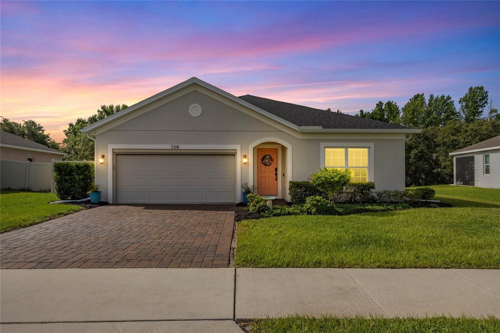 Property Photo:  358 Irving Bend Drive  FL 34736 