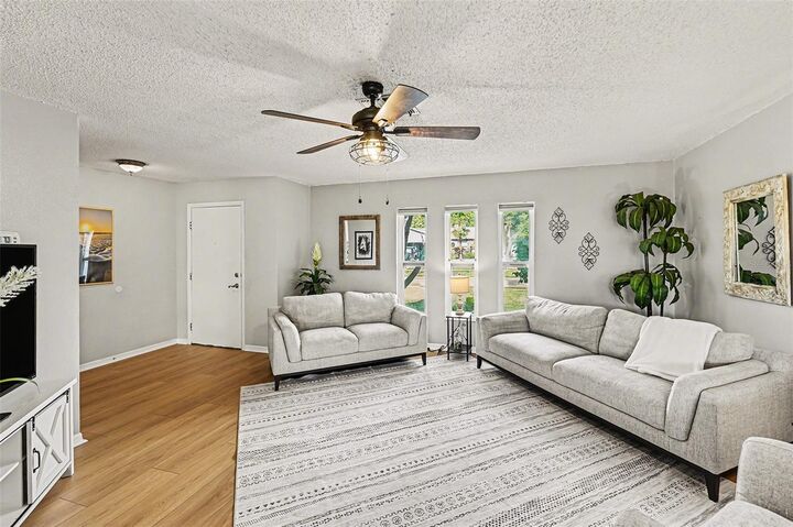 Property Photo: 8390 Somerset Drive FL 33773