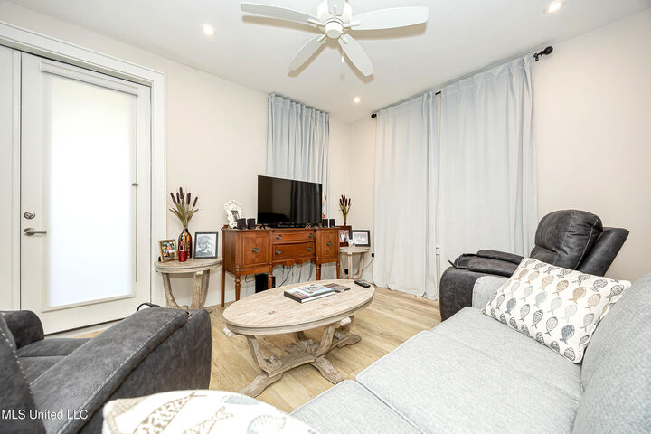 Property Photo: 2501 Bienville Boulevard MS 39564