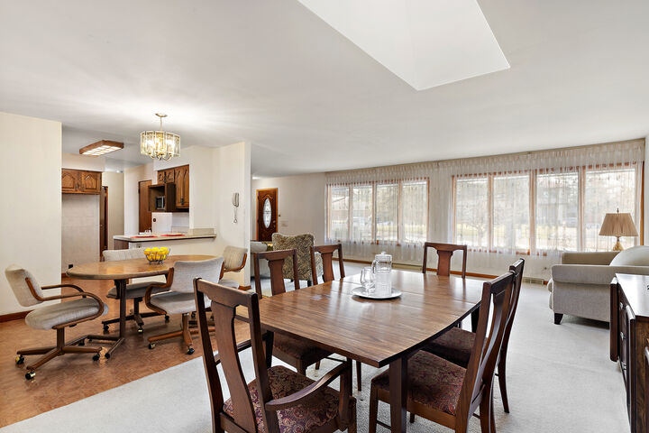 Property Photo:  103 S Maple Lane  IL 60070 