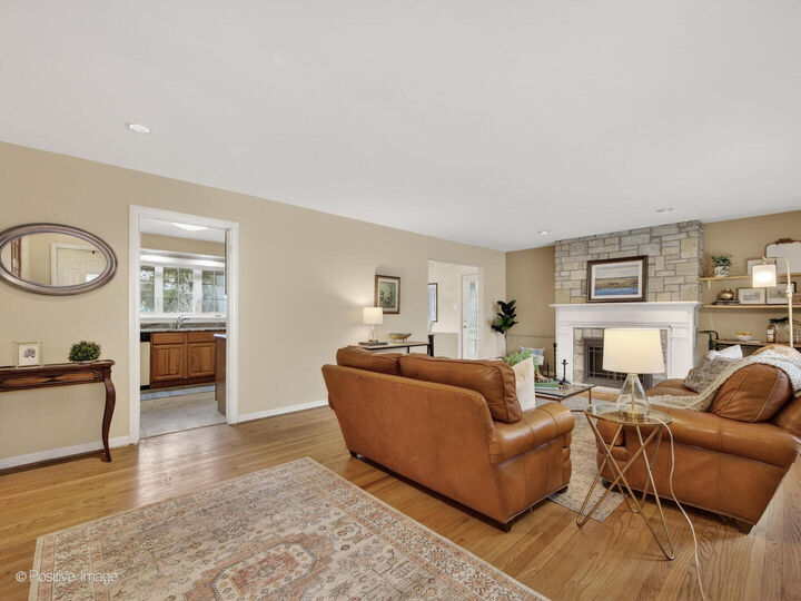 Property Photo:  306 E Ravine Avenue  IL 60480 
