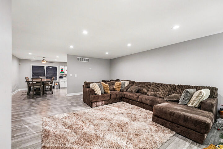 Property Photo:  36 159th Street  IL 60409 