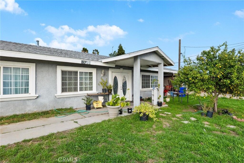 Property Photo:  19340 Jurupa  CA 92316 