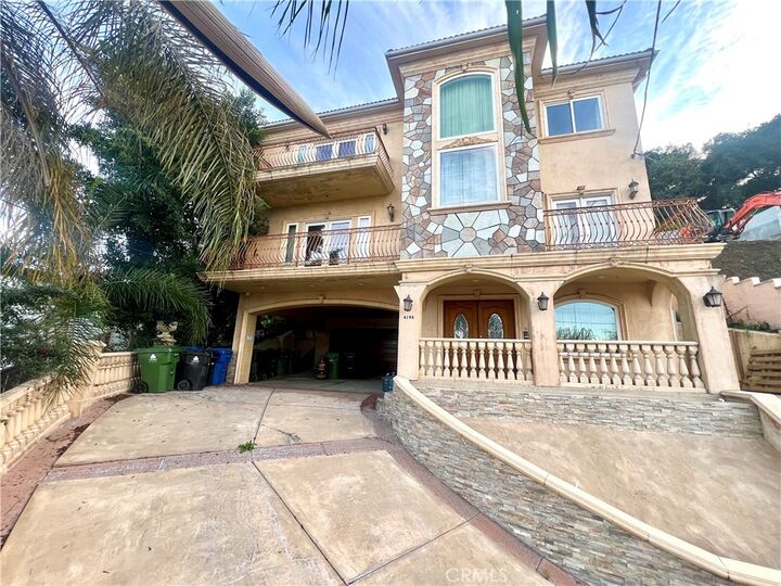 Property Photo:  4198 Sunswept  CA 91604 