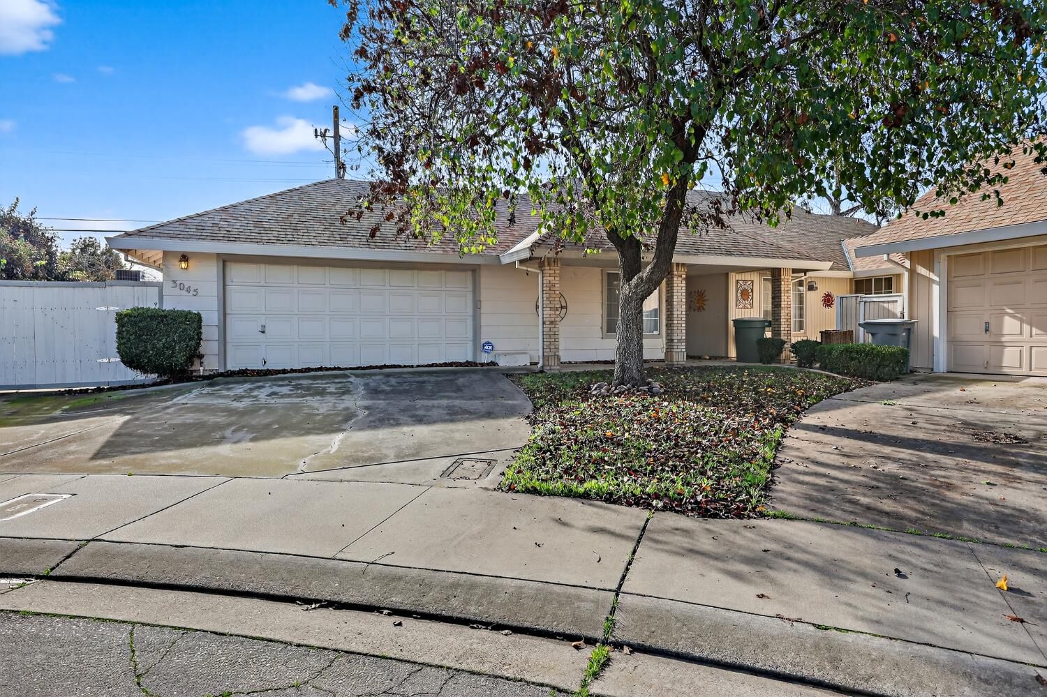 Property Photo:  3045 Silver Elm Court  CA 95340 