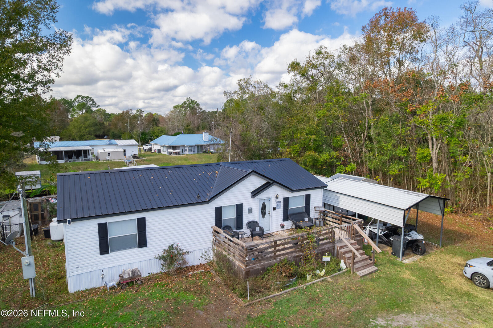 Property Photo: 137 Bonita Drive FL 32177