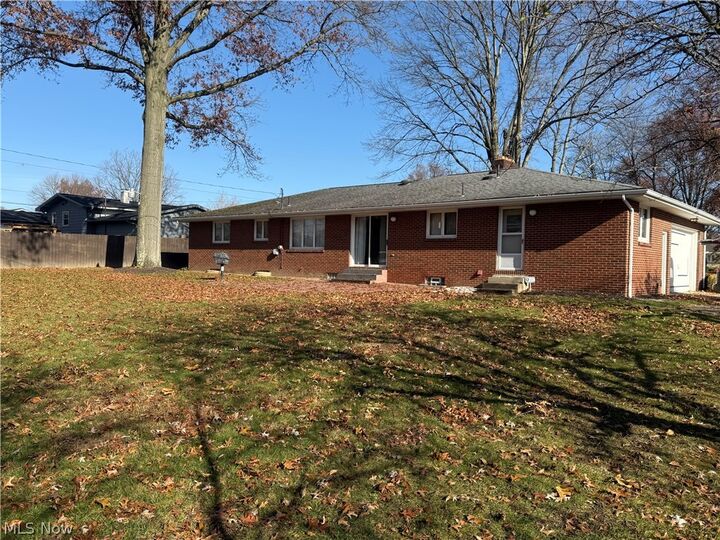 Property Photo:  2612 Frostwood Drive  OH 44515 