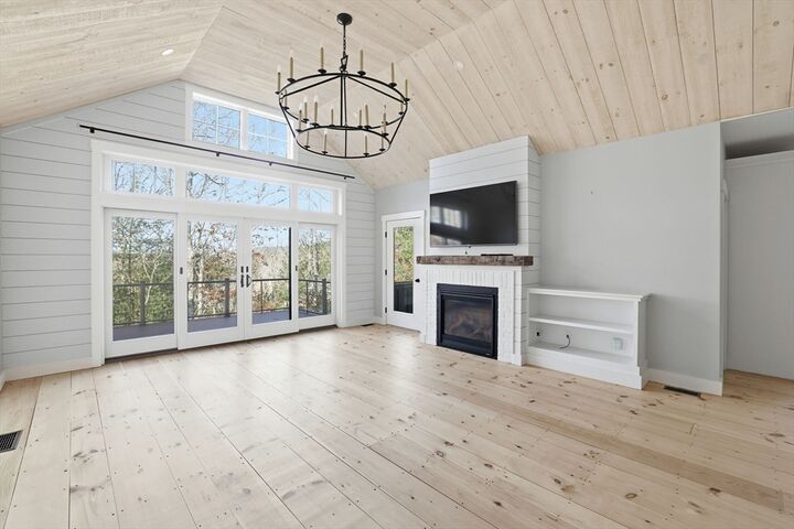 Property Photo: 22 Hickorywood MA 02360