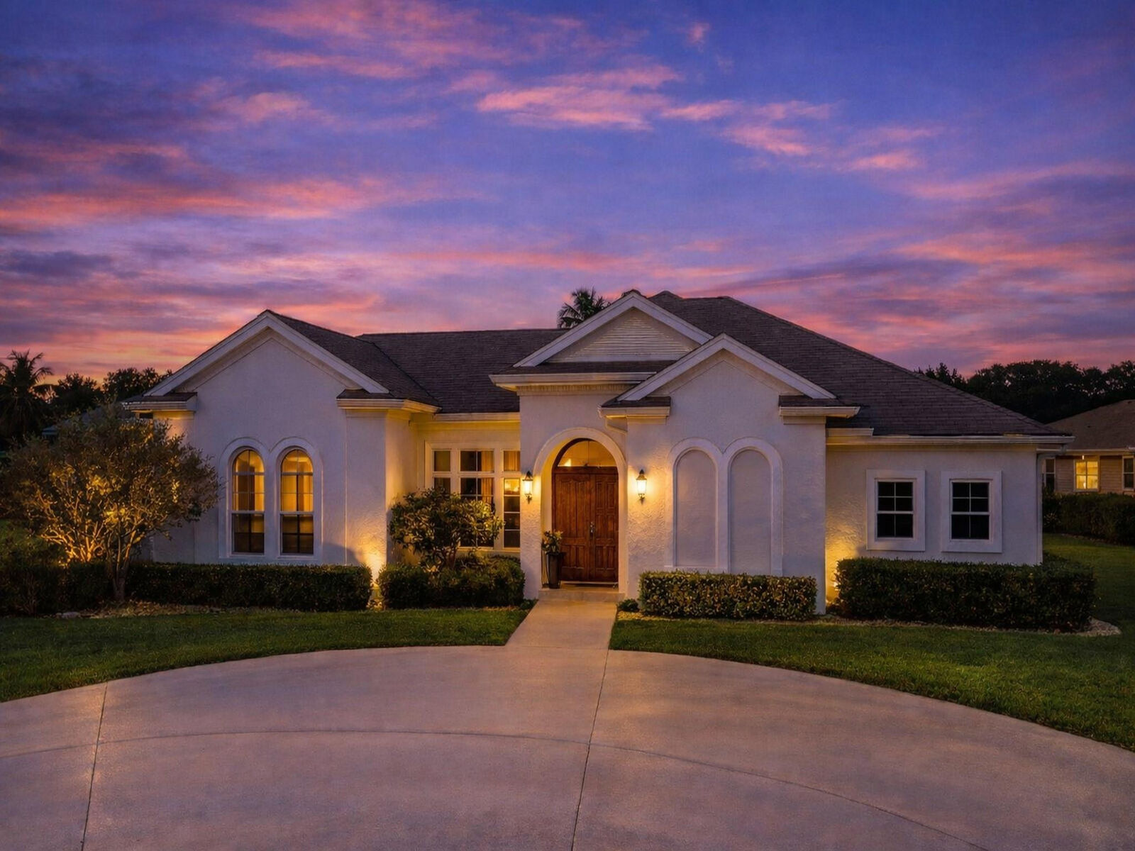 Property Photo: 8075 Kiawah Trace FL 34986