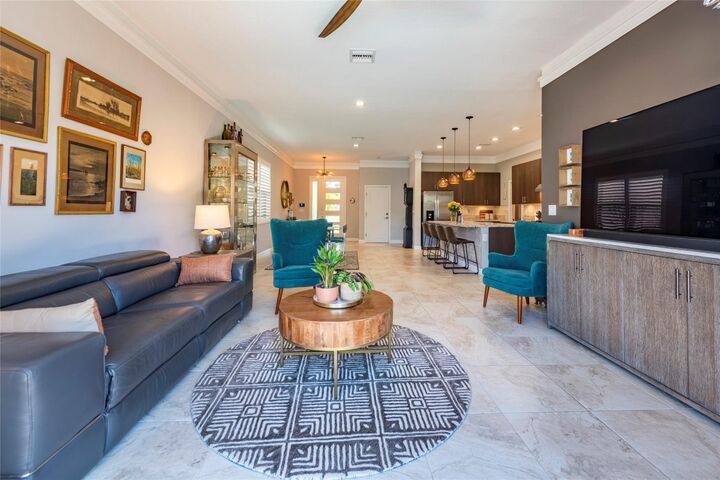 Property Photo:  4975 Whispering Way  FL 33312 