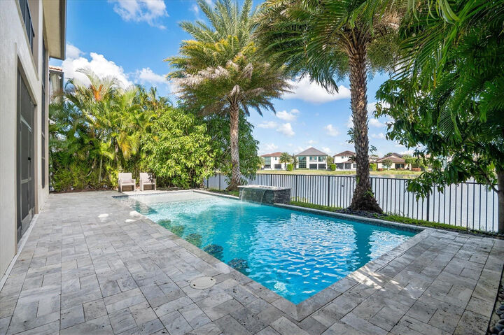 Property Photo:  11515 Horizon Road  FL 33076 