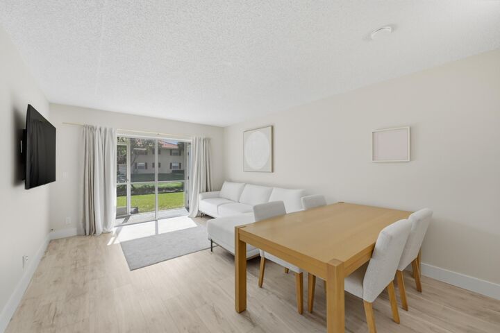 Property Photo:  3648 N University Drive Building 3  FL 33065 