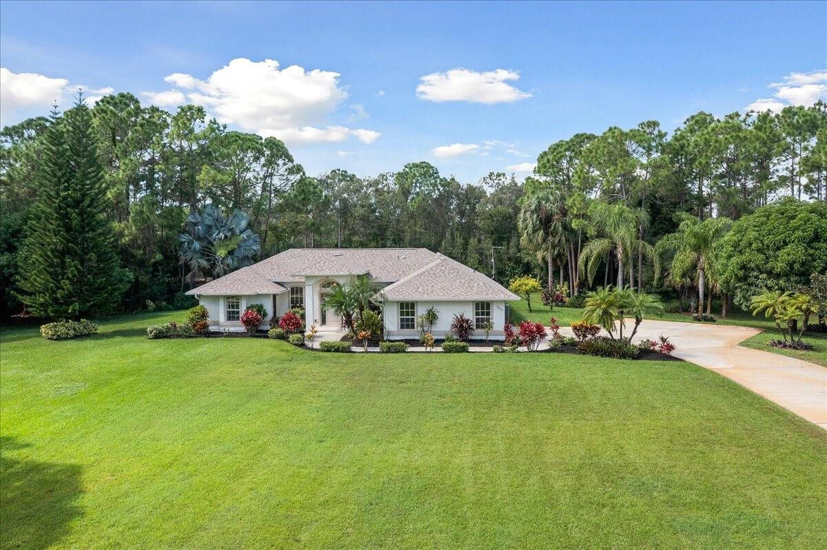 Property Photo:  7965 93rd Avenue  FL 32967 