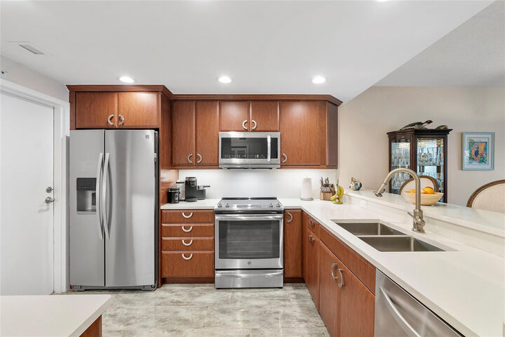 Property Photo:  1500 S Ocean Boulevard 207  FL 33062 