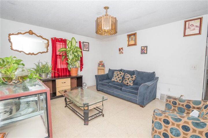 Property Photo:  138 Oxford Street  RI 02905 