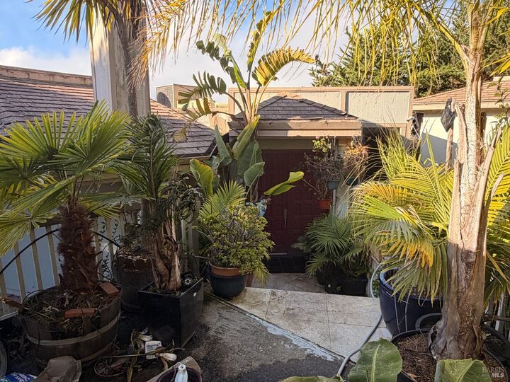 Property Photo: 10 Cliff Road CA 94920
