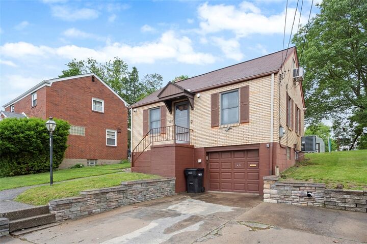 Property Photo:  102 William St  PA 15229 