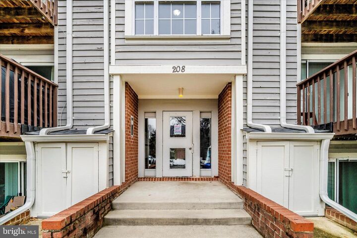 Property Photo: 208 Water Fountain Court 103 MD 21060