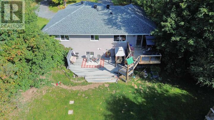 Property Photo:  797 Fifth Lin E  ON P6A 6J8 