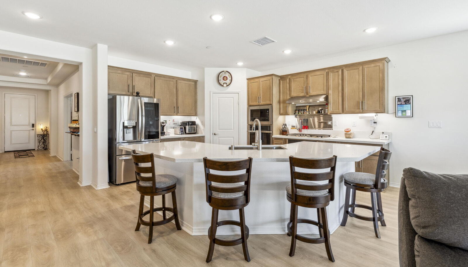 Property Photo:  42801 Torno Place  CA 92203 