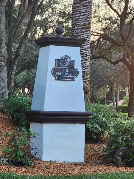 Property Photo:  1003 Silktree Ln  FL 33327 