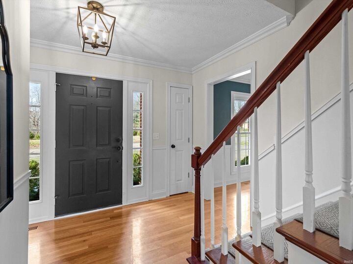 Property Photo:  10001 Oglesby Drive  IN 47720 