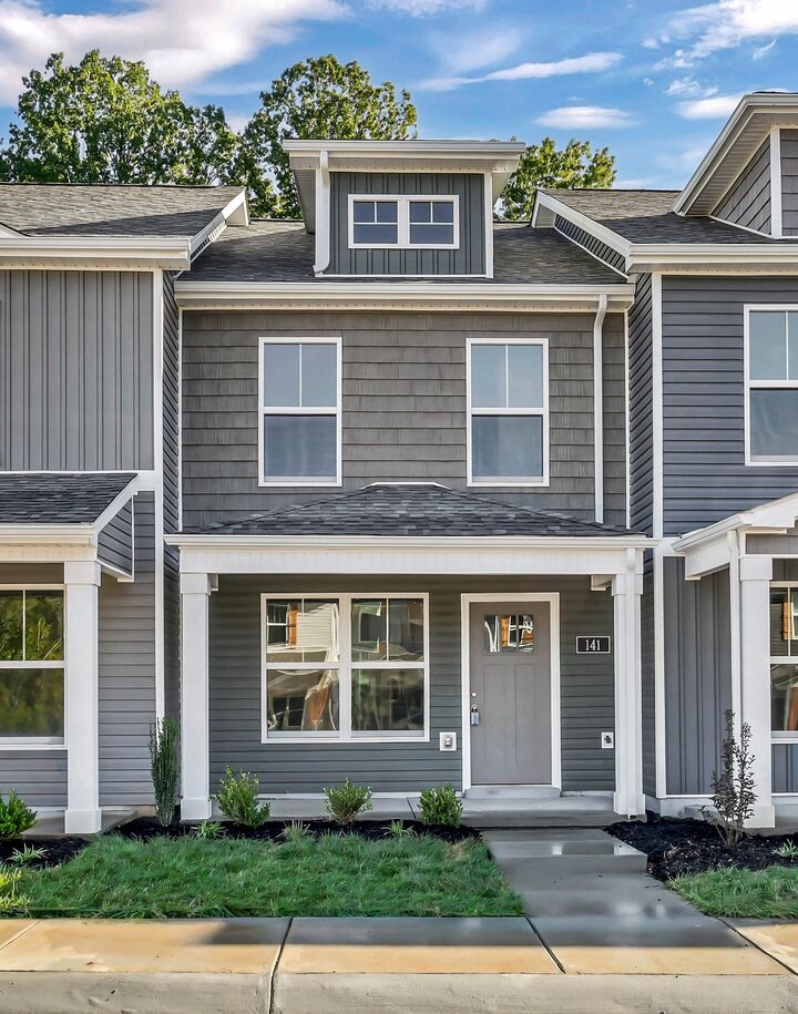 Property Photo:  141 Quarry Point Dr  TN 37043 