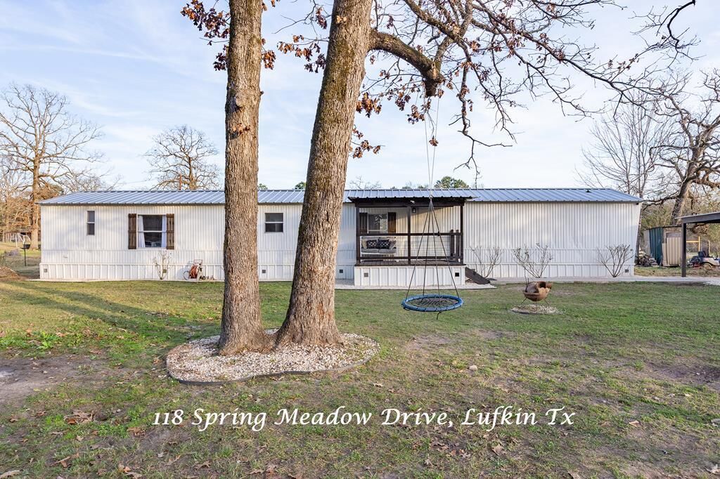 Property Photo:  118 Spring Meadow Dr  TX 75901 