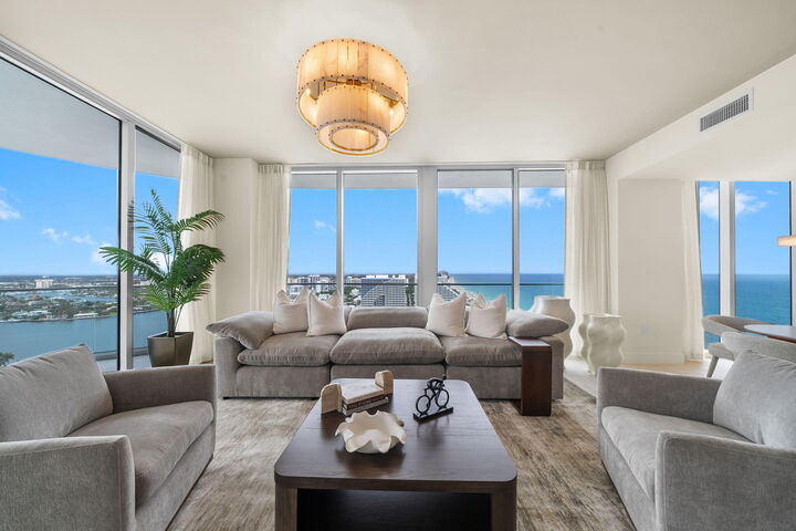 Property Photo:  151 N Seabreeze Boulevard 2503-E  FL 33304 