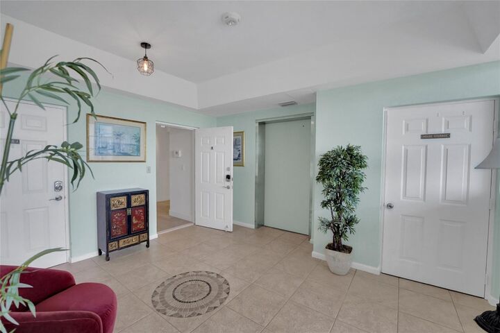 Property Photo:  4114 W Palm Aire Drive 146B  FL 33069 