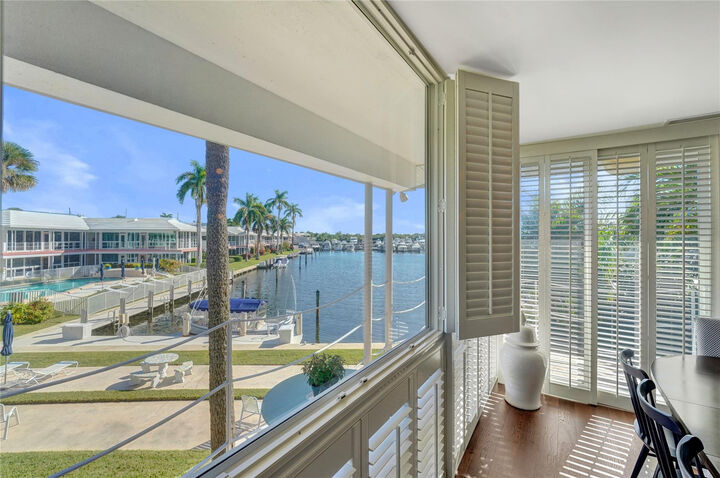 Property Photo:  1124 Seminole Drive 1 C&Ampd  FL 33304 