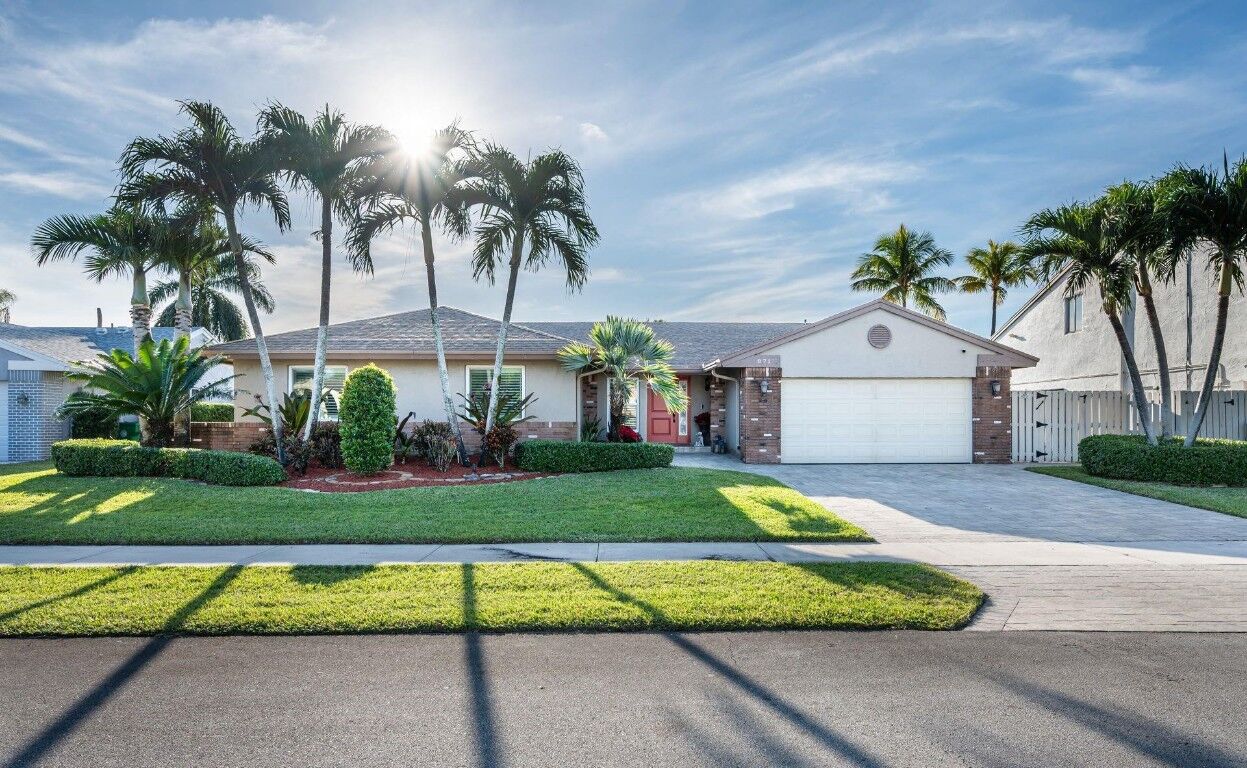 Property Photo:  971 Cumberland Terrace  FL 33325 