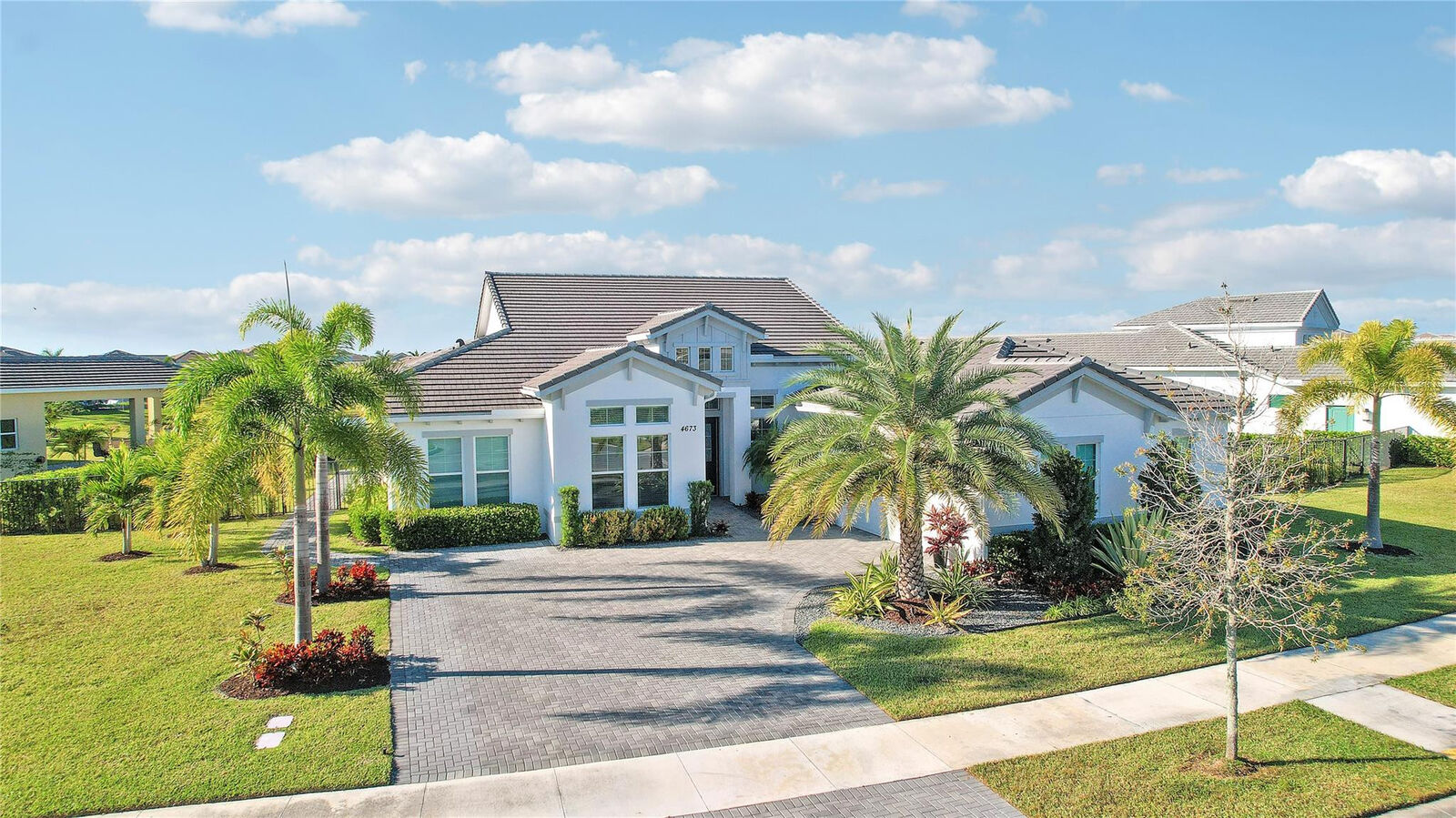 Property Photo:  4673 Estates Circle  FL 33470 