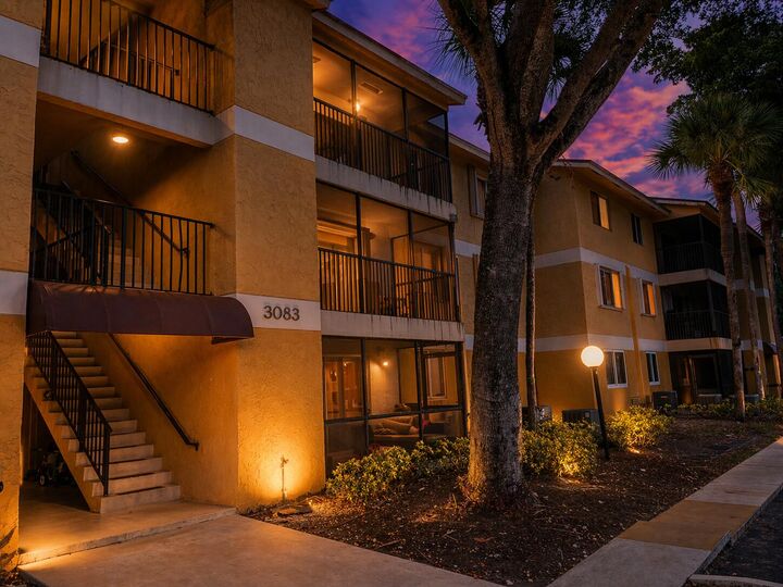 Property Photo: 3083 N Oakland Forest Drive 308 FL 33309
