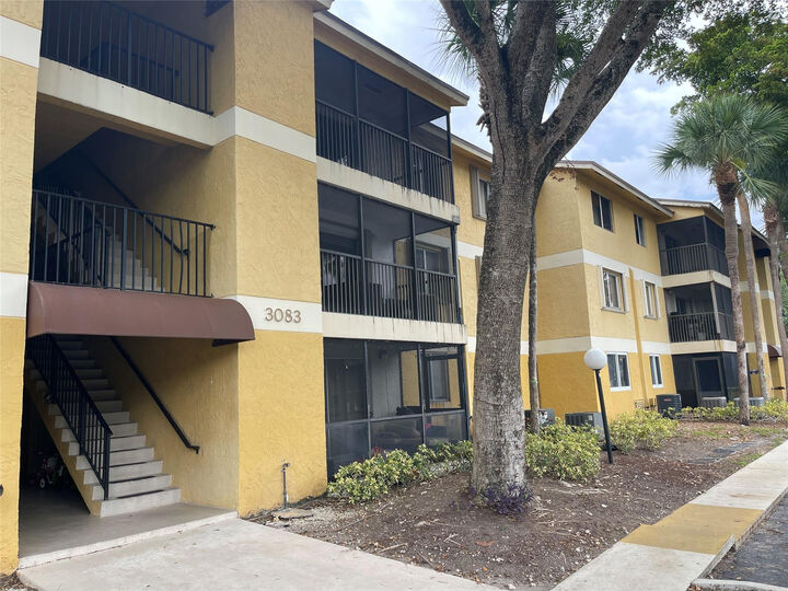 Property Photo:  3083 N Oakland Forest Drive 308  FL 33309 