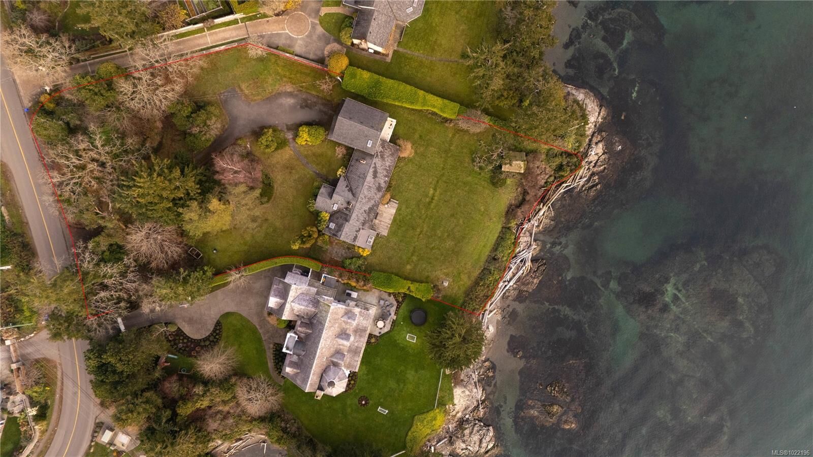 Property Photo:  3901 Tudor Ave  BC V8N 4L3 