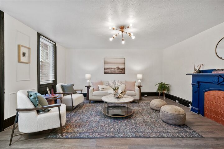 Property Photo:  132 S 15th St  PA 15203 