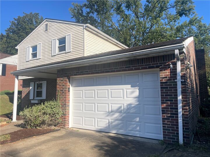 Property Photo:  300 Oliver Dr  PA 15131 