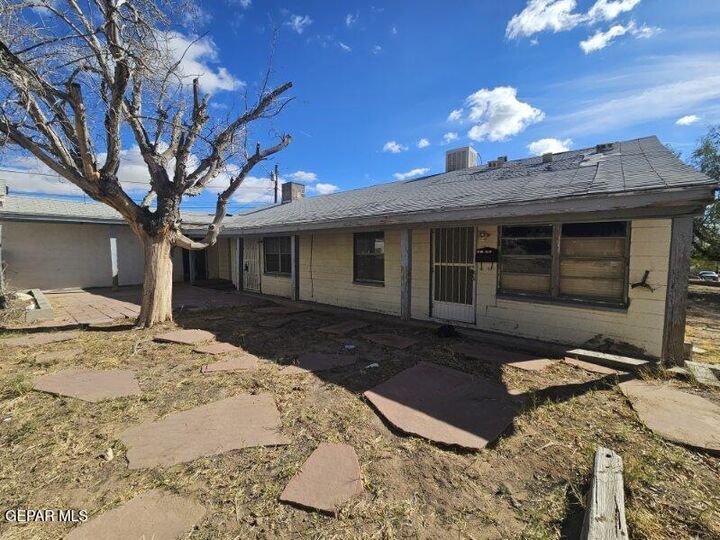 Property Photo:  1510 N Brown Street  TX 79902 