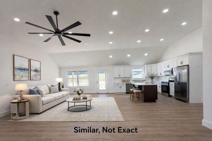 Property Photo:  148 Lone Oak Court  KY 42503 