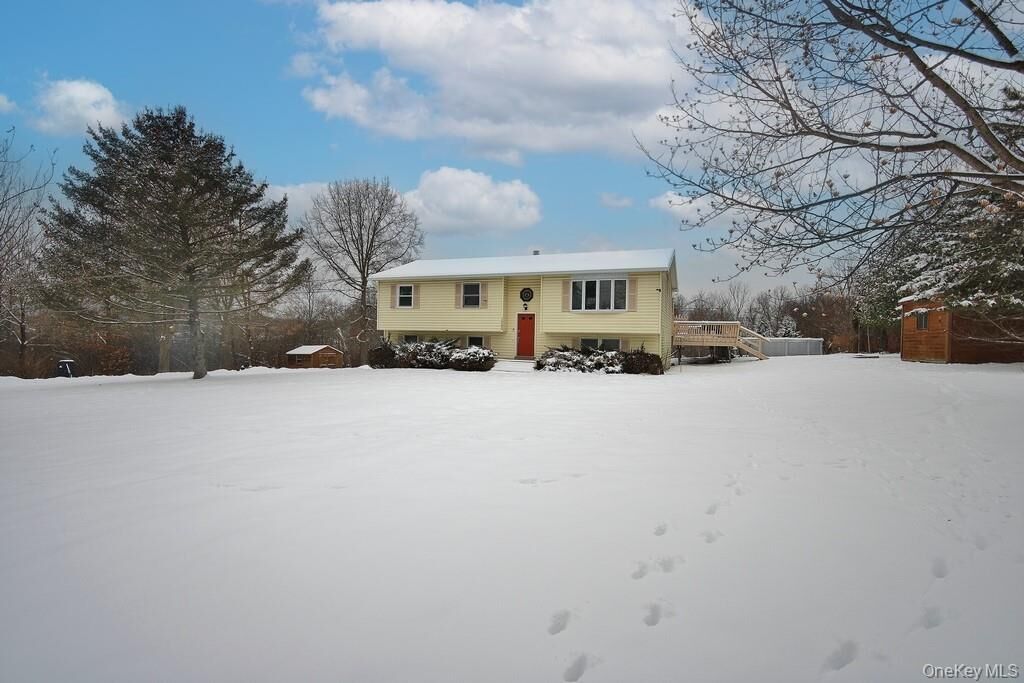 Property Photo:  1065 Dolsontown Road  NY 10940 