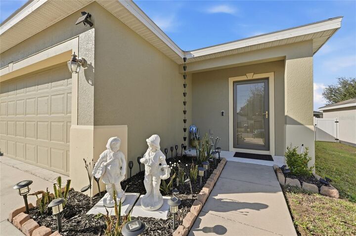 Property Photo:  125 Tanager Street  FL 33844 