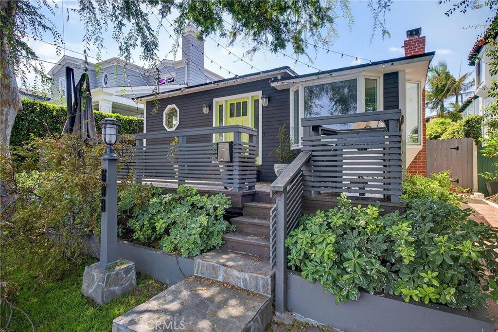 Property Photo:  608 35th Street  CA 90266 