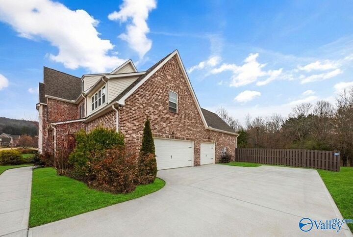 Property Photo:  2842 Natures Cove Drive  AL 35763 