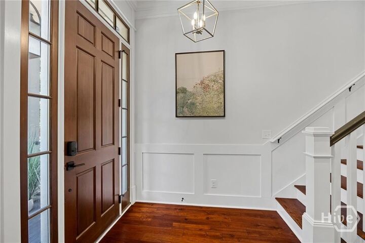 Property Photo:  517 E Liberty Street  GA 31401 