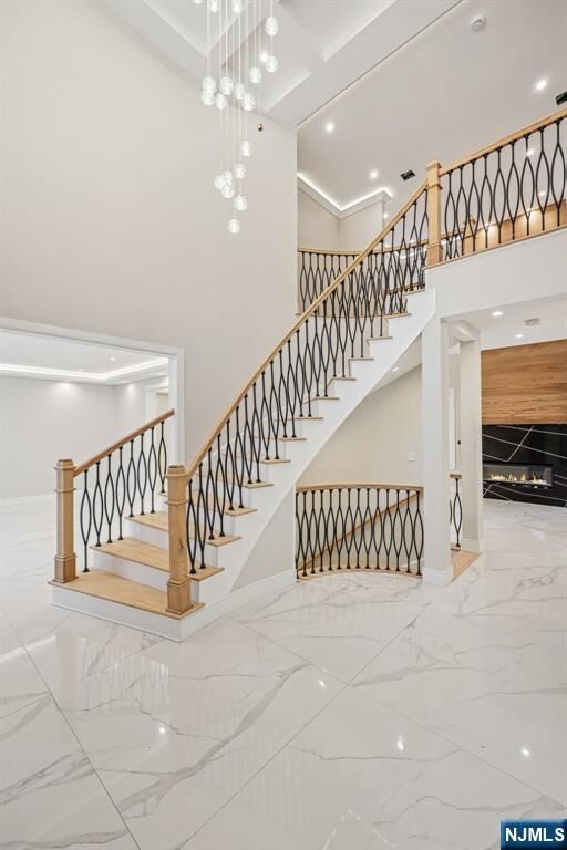 Property Photo:  25 Macarthur Avenue  NJ 07624 