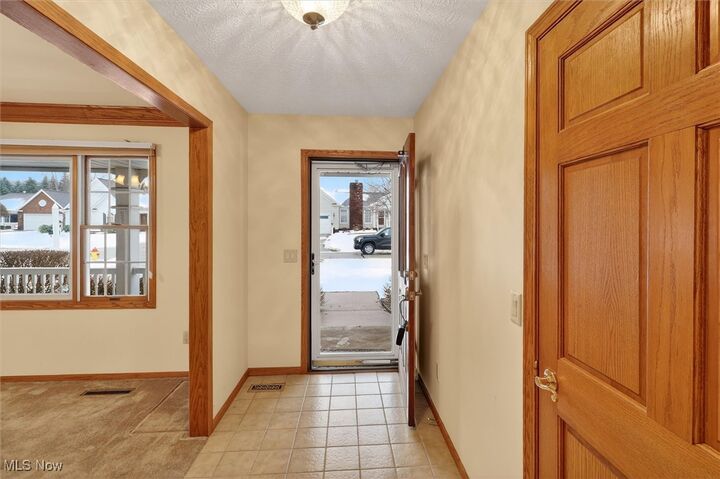Property Photo:  9605 Lismore Lane  OH 44060 