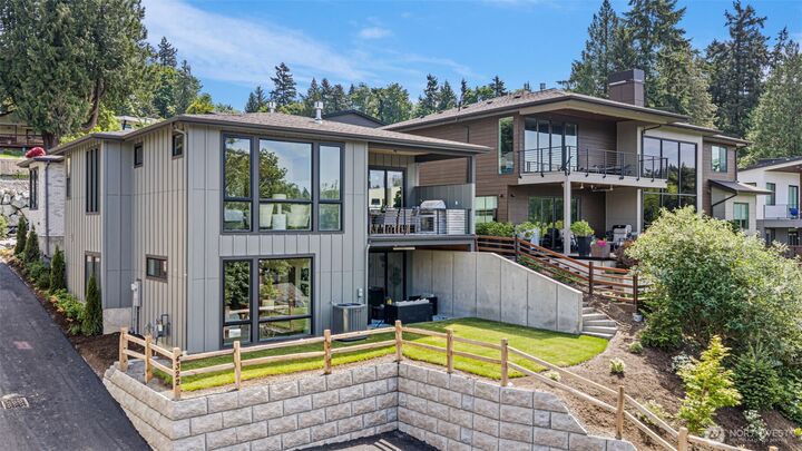 Property Photo: 4322 102nd Court NE WA 98033
