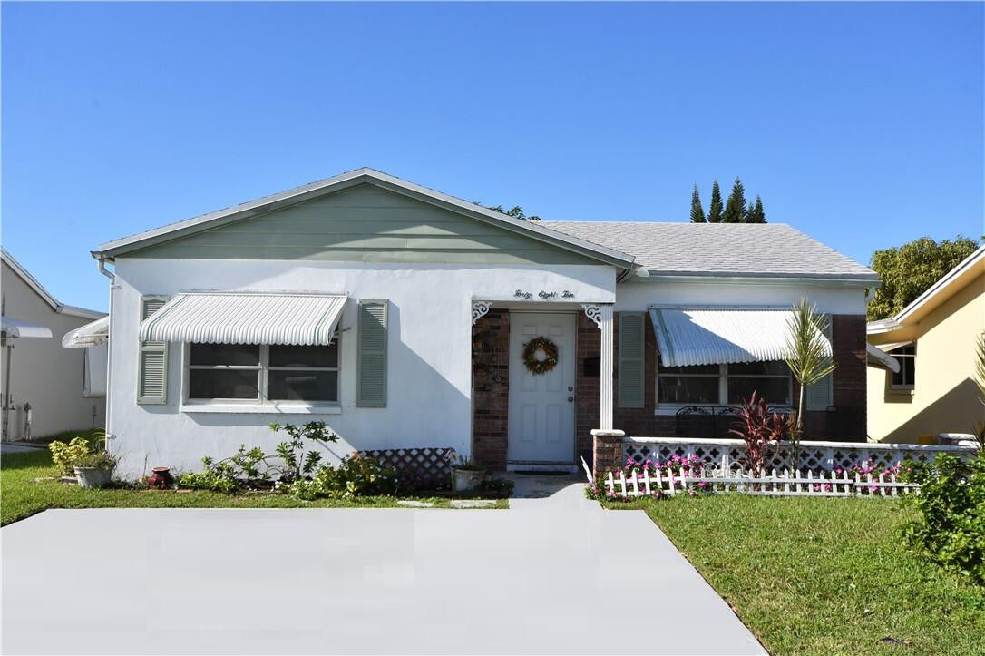 Property Photo:  4810 NW 49th Drive  FL 33319 